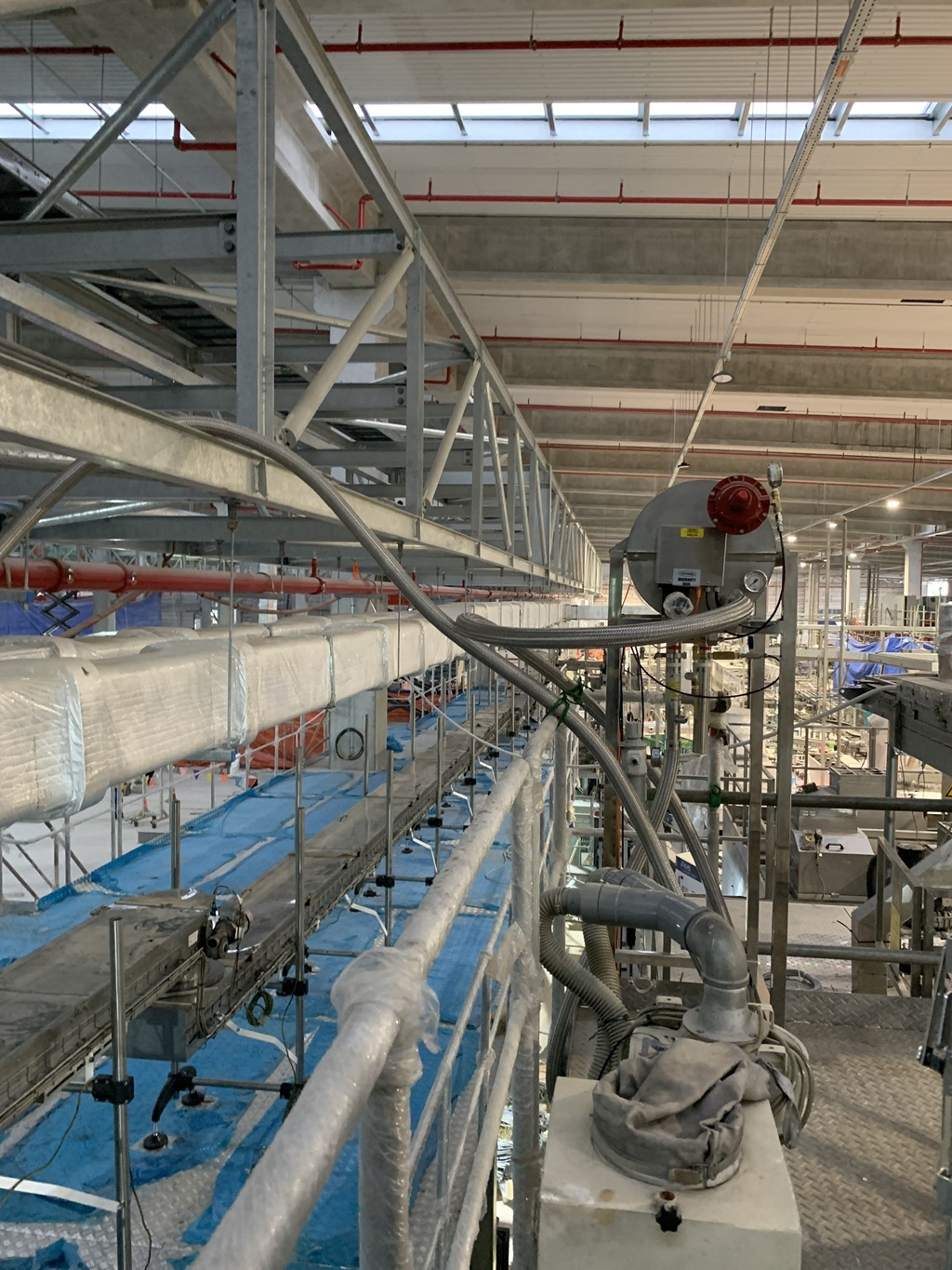 Phase separator